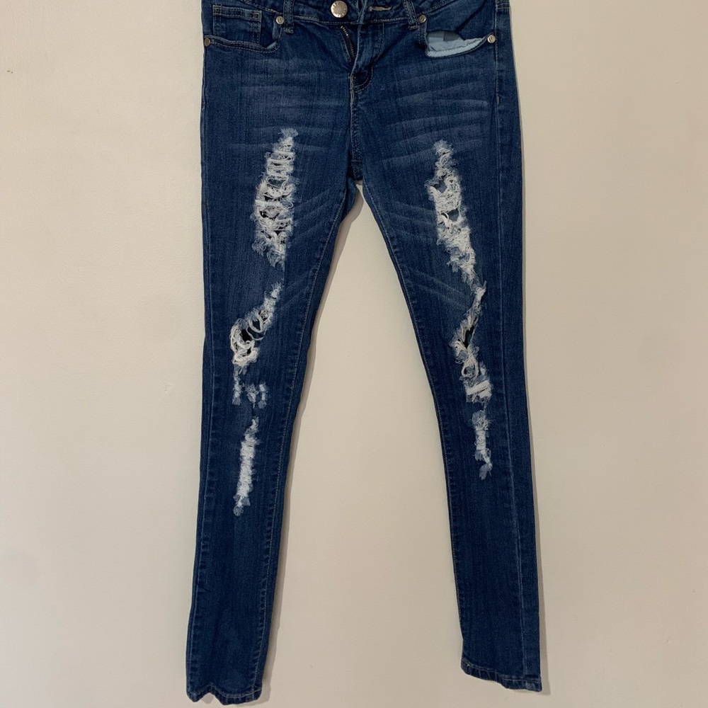 VIP rip up jeans! Size 3/4.